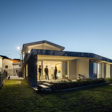 Casa Mesão Frio arquitetura Felix Arqs e fotografia Ivo Tavares